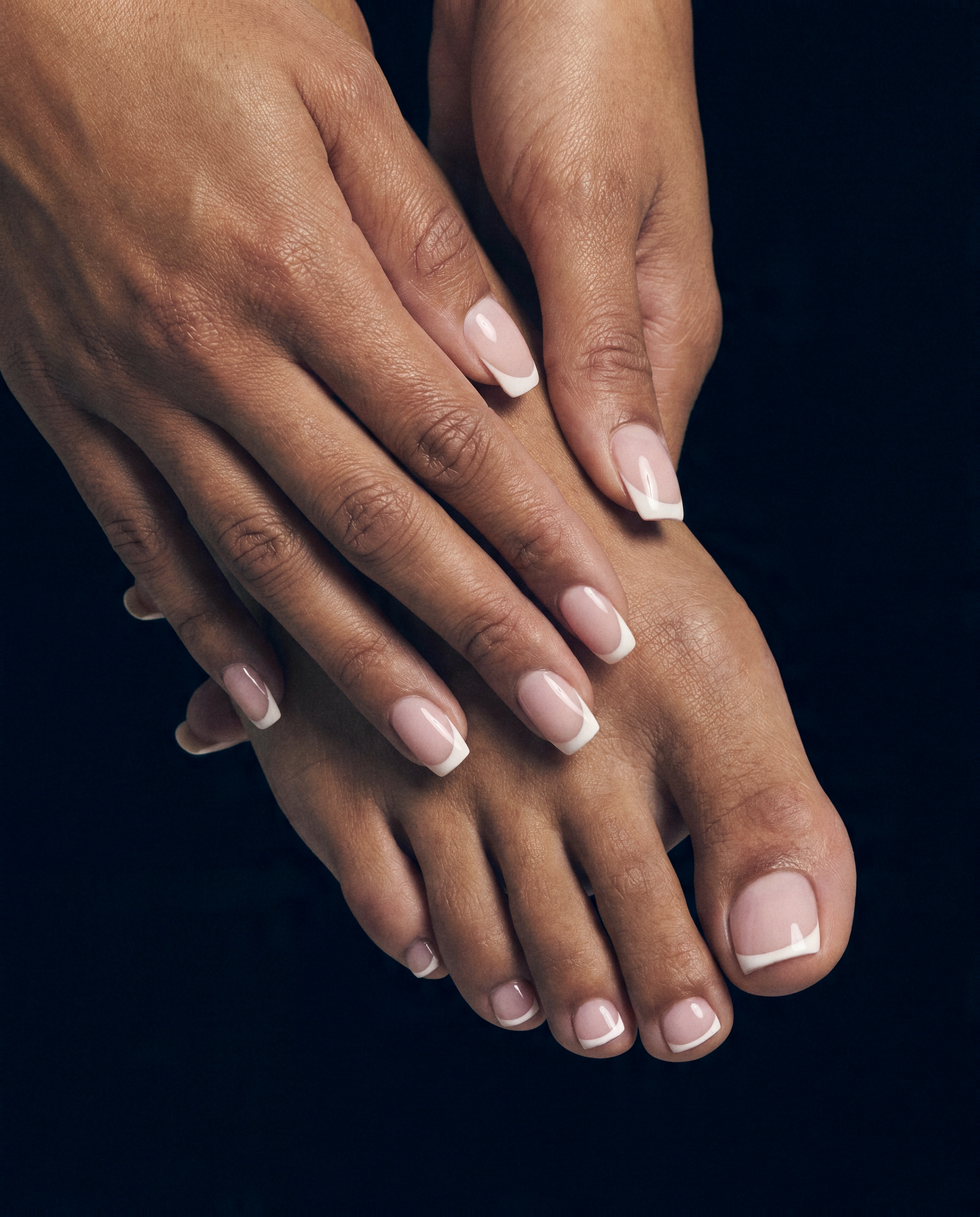 The Shade Signature Pedicure — Gel